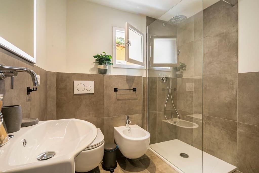 Modern Loft 1 Min To Basilica Of Santa Croce Firenze